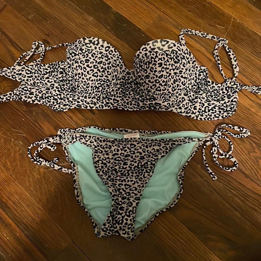Matching Bathing suit Top (Small) and Bottoms (Medium). Separate or Together!